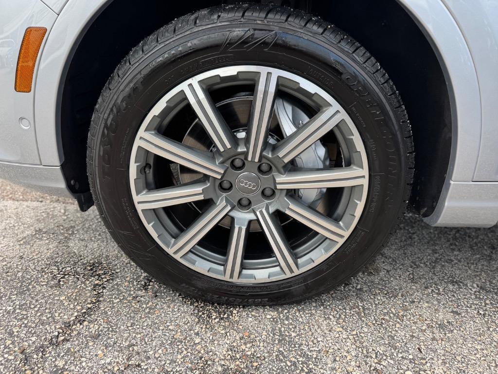 2019 Audi Q7 Premium Plus - Photo 33