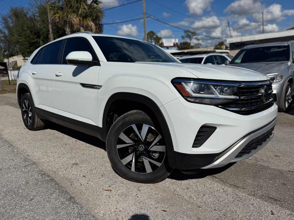 2022 Volkswagen Atlas Cross Sport SE