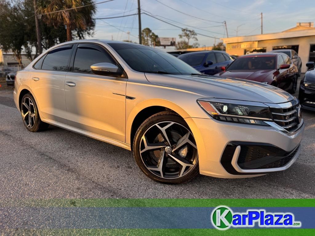 2020 Volkswagen Passat R-Line