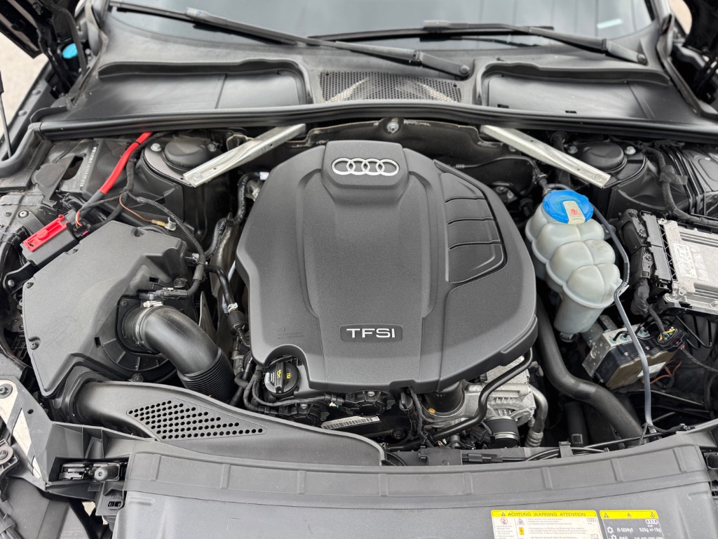 2018 Audi A4 Premium - Photo 31