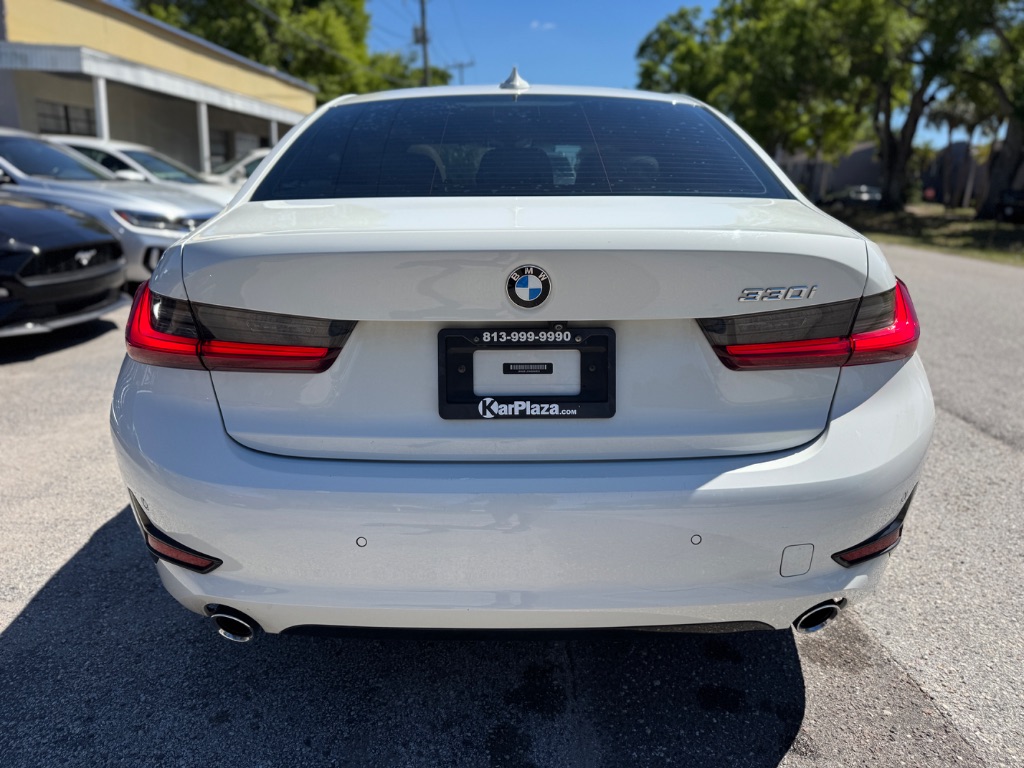 2021 BMW 3 Series 330i - Photo 9