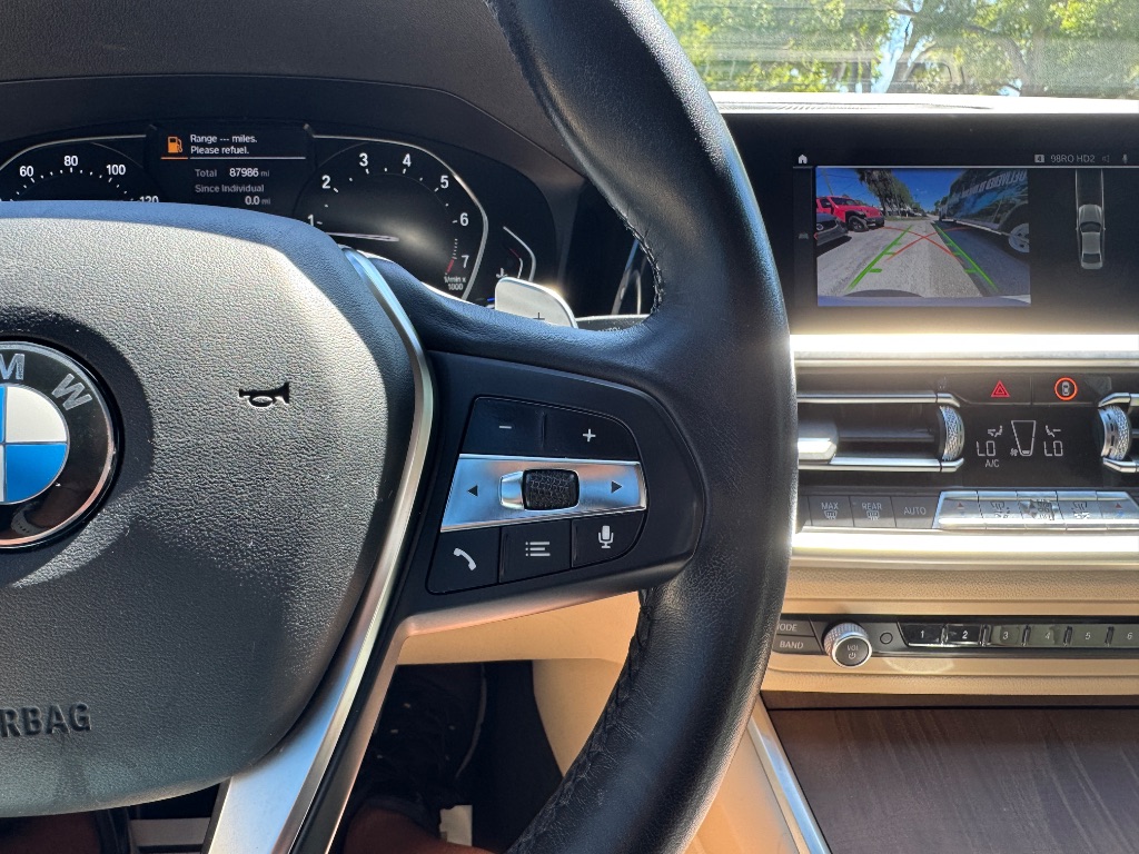 2021 BMW 3 Series 330i - Photo 17