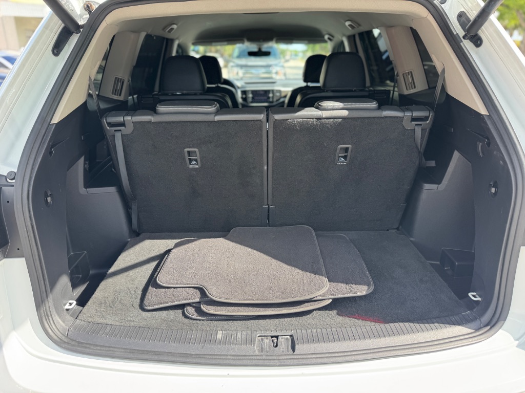 2022 Volkswagen Atlas SE w/Tech - Photo 27