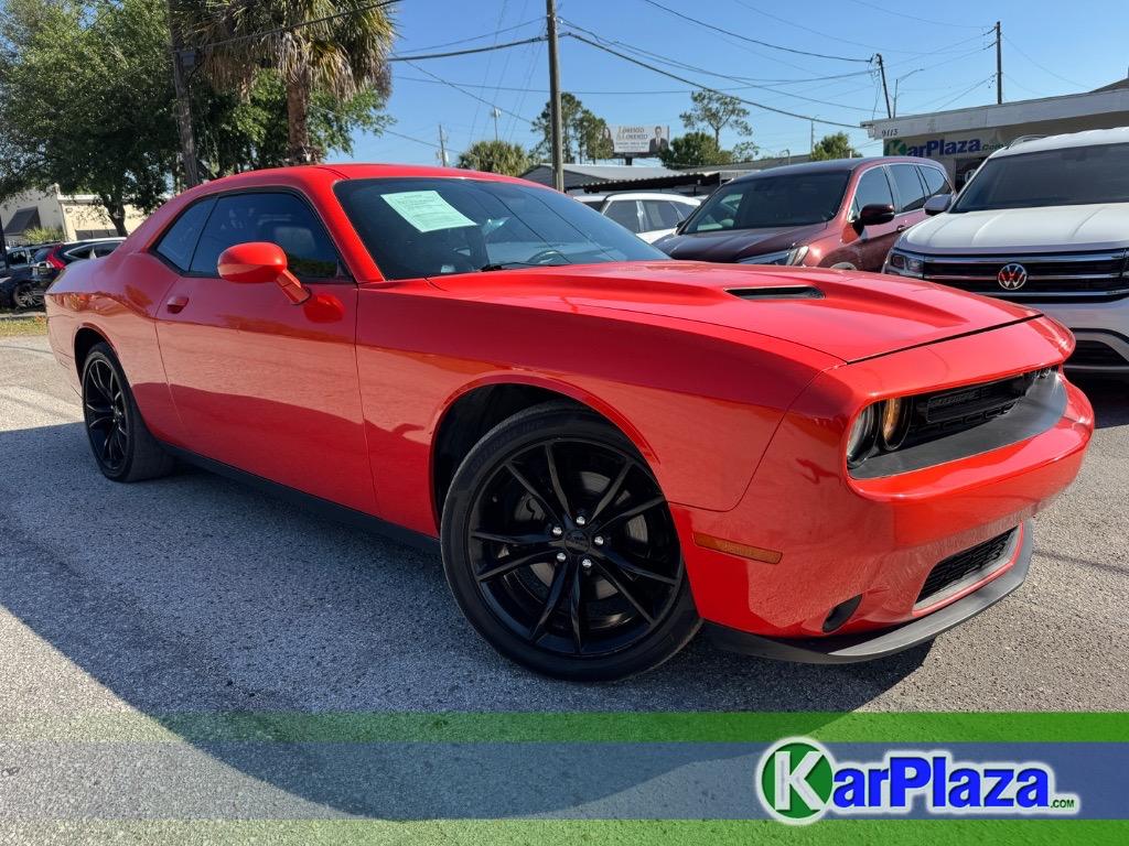 2016 Dodge Challenger SXT