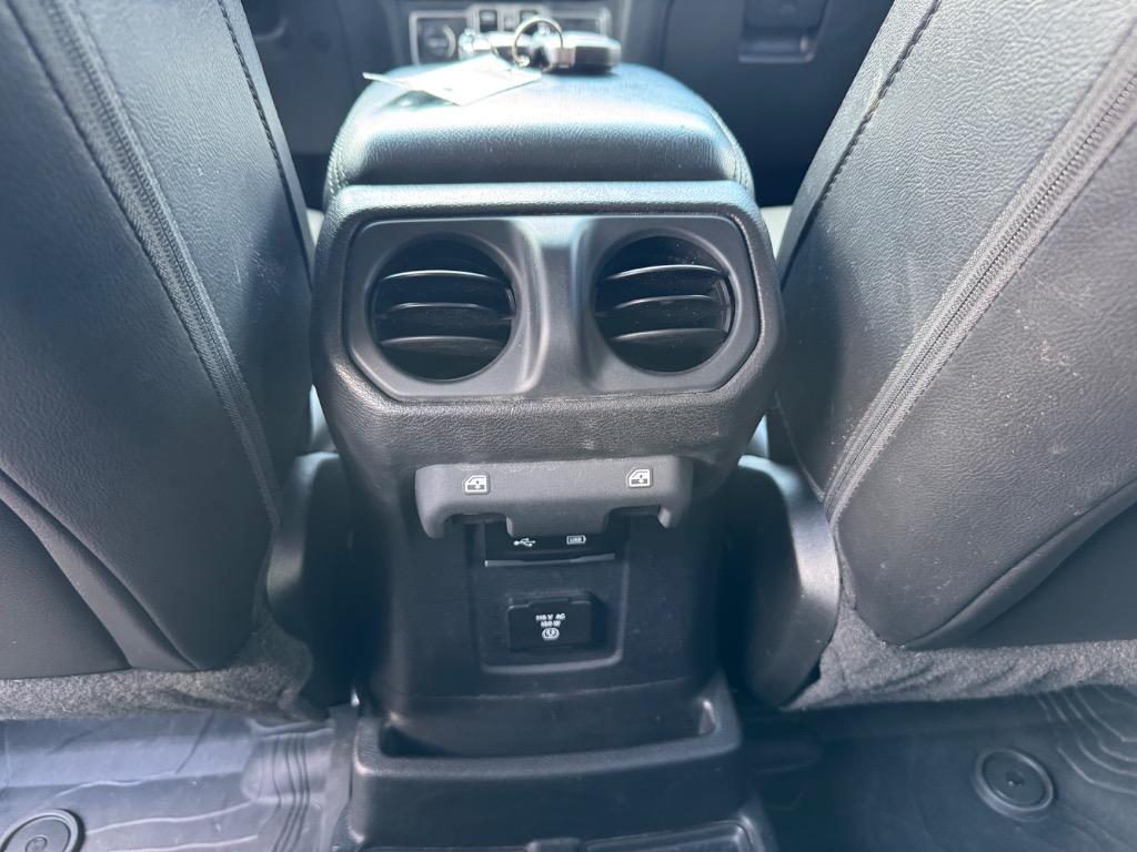 2018 Jeep All-New Wrangler Unlimited Sahara - Photo 22