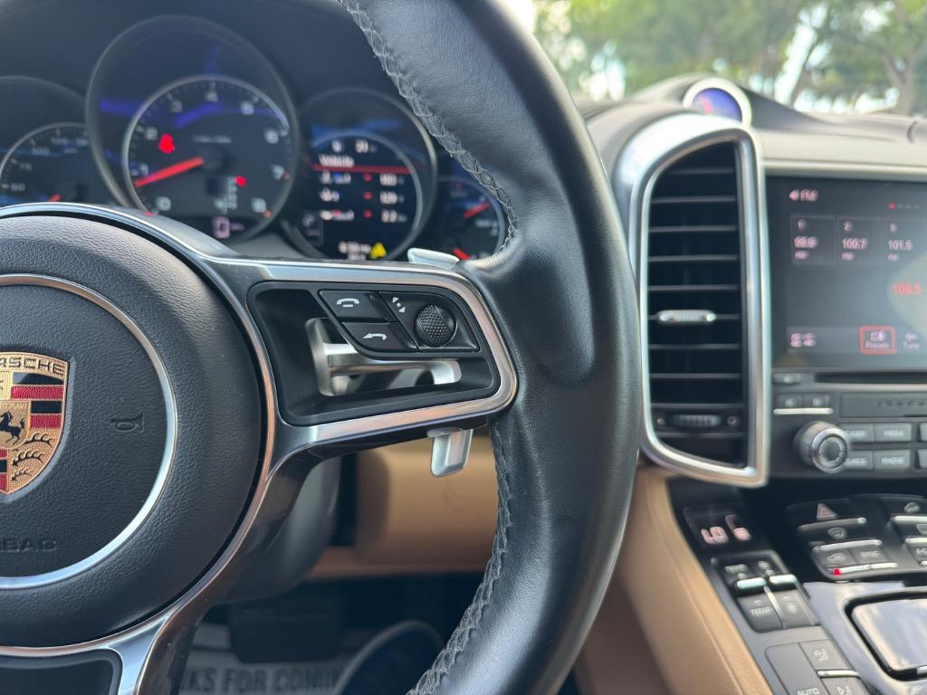2018 Porsche Cayenne Platinum Edition - Photo 12
