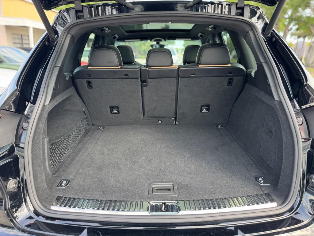 2018 Porsche Cayenne Platinum Edition - Photo 24